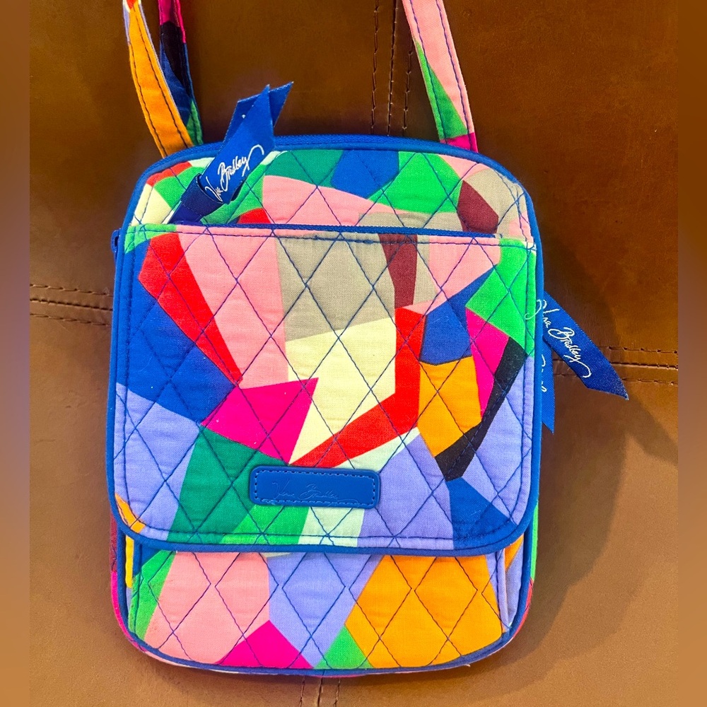 Vera Bradley Purse Cross Body Bag Bright colors great condition